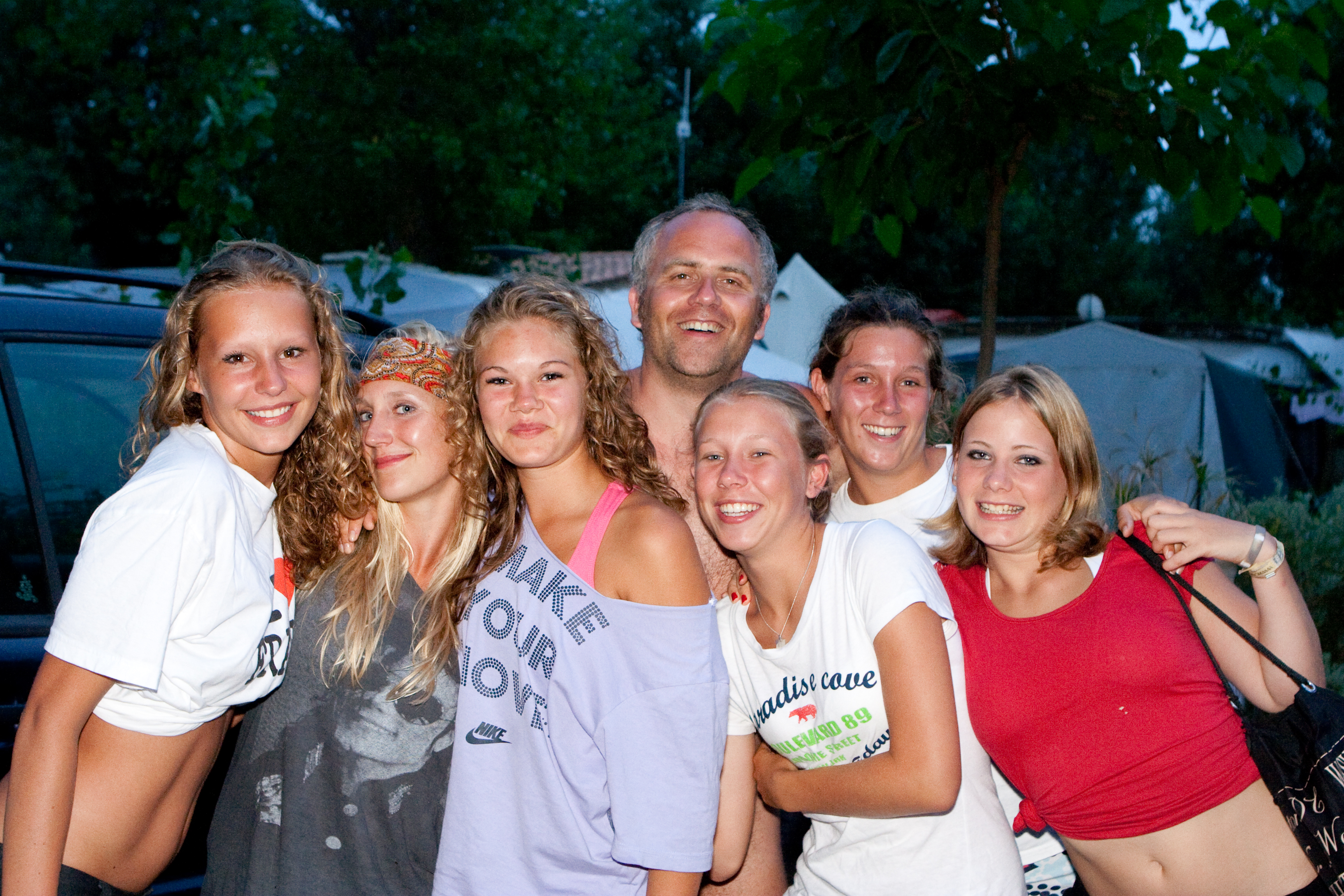 vakantie 2009 bij de tent-002.jpg